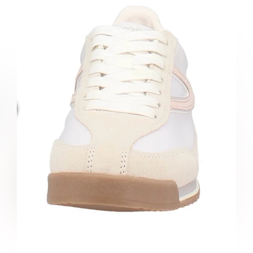 Tretorn Women Sneakers - New in box - Picture 5 of 8